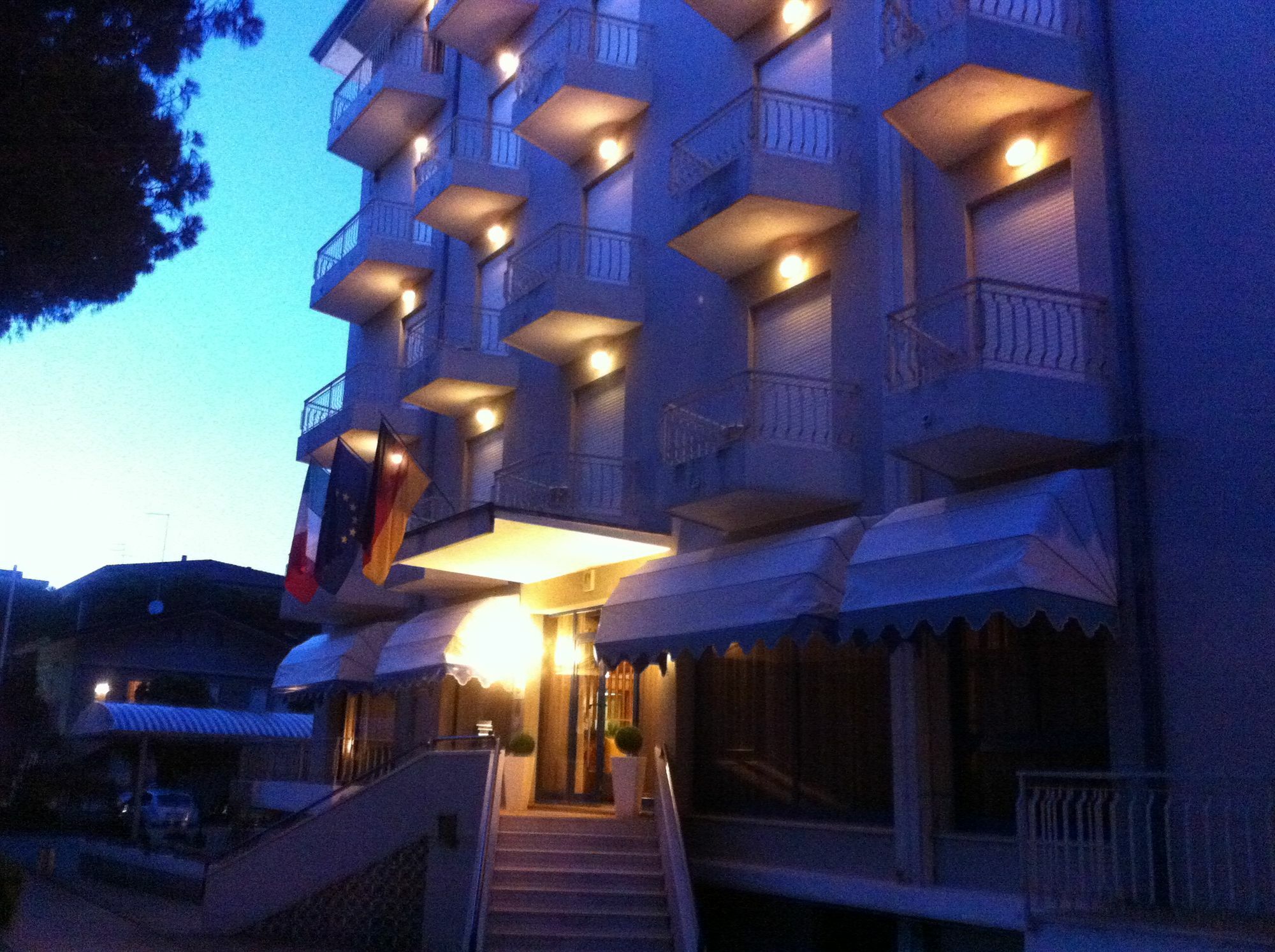 Hotel Umberto Lido di Jesolo Ngoại thất bức ảnh